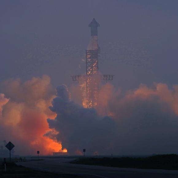 SpaceX星舰第三飞，挑战与希望并存